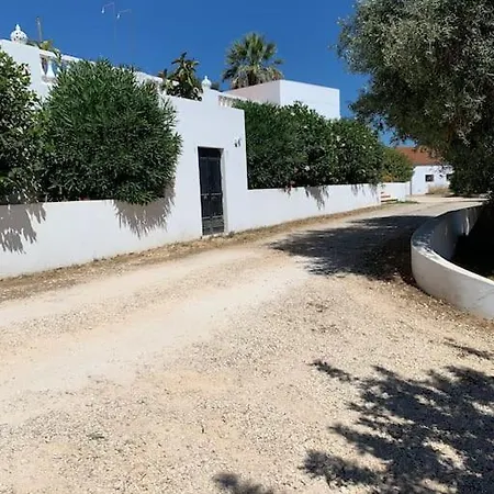Villa Blue Skies 1&2 *